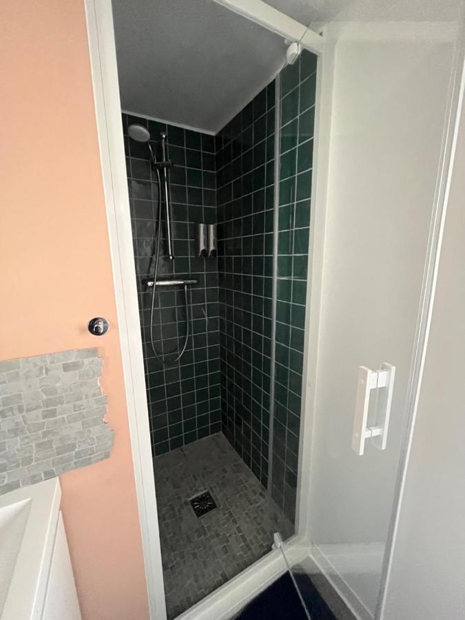 Suite Cosy Montblanc En Hyper Centre Valenciennes Exterior foto